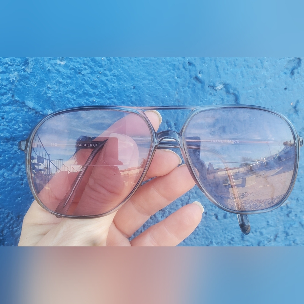 Vintage Archer GF by Windsor Aviator Sunglasses. Made in France